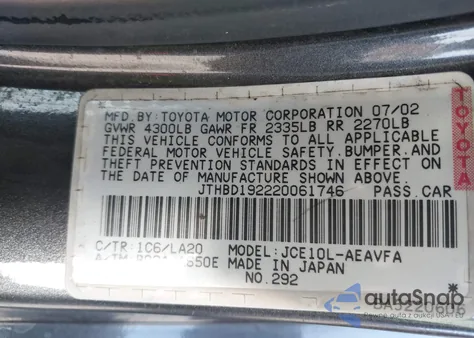 2002 Lexus Is 300 Base W/5-Speed Auto z USA, uszkodzony, nr VIN JTHBD192220061746